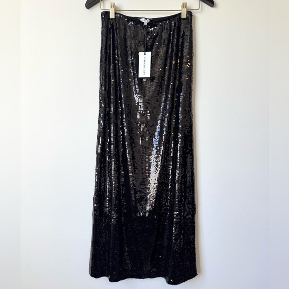 WeWoreWhat New Years Eve Straight Sequin Skirt in Black - Picture 6 of 12
